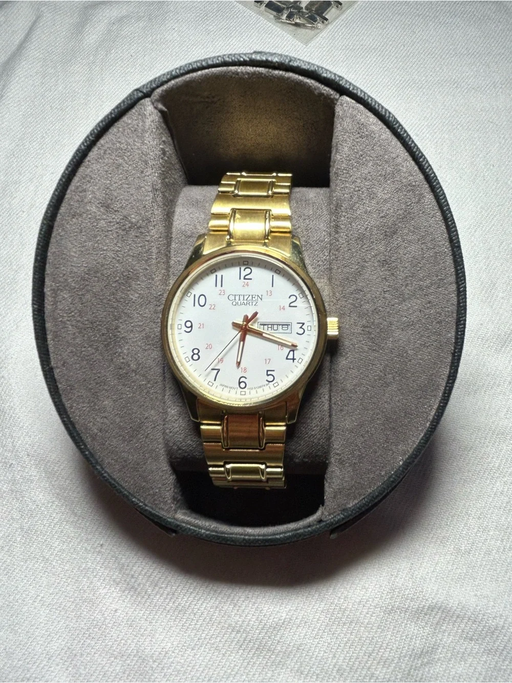 Citizen Gold Mens Watch with White Face and Date